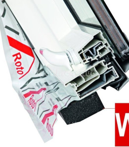 Roto Designo R45 з пластика з центральною віссю повороту стулки