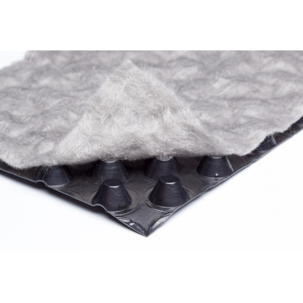 Мембрана шипоподібна профільована 500+150 г/м² Гідростоп ГЕО (2м*15м)