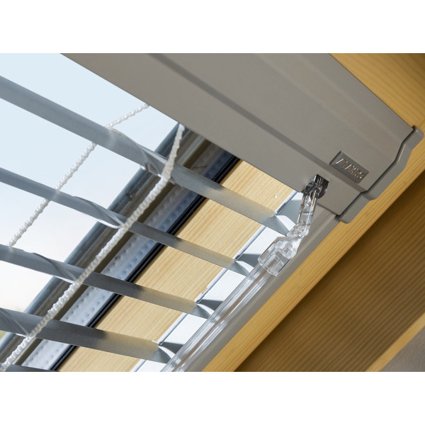 FAKRO Жалюзі AJP