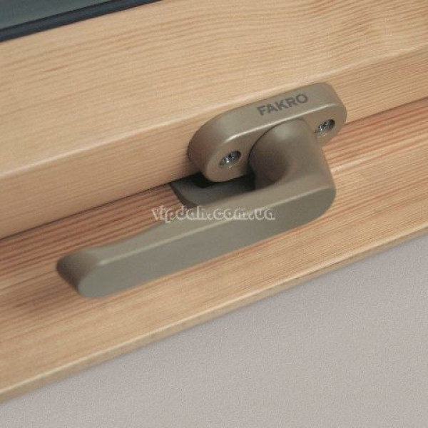 FAKRO FTZ-V U4 двокамерне вікно з дерева