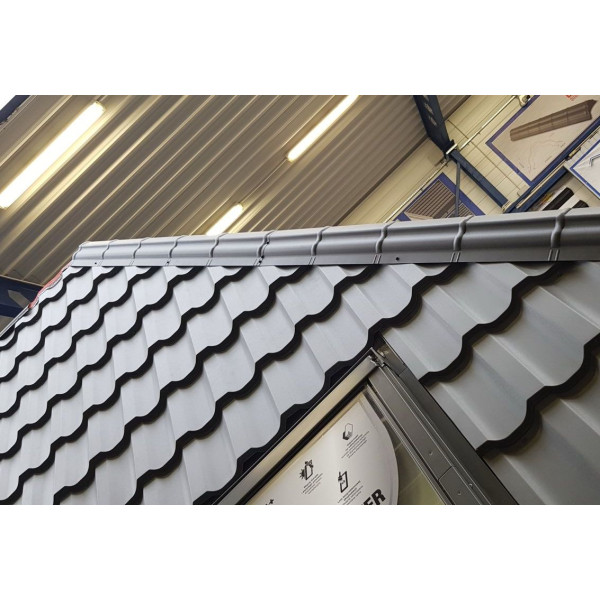 Коньок фігурний "Омега" L=2,0м антрацит 7016 мат