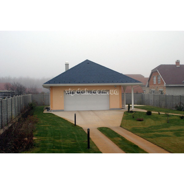 Бітумна черепиця IKO Armourshield Plus 01 Black