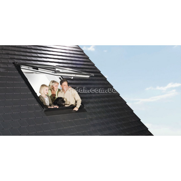 Roto Designo R8 з двома осями повороту дерево / пластик