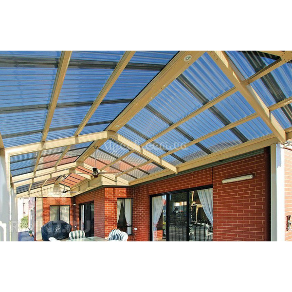 Прозорий профільний лист SunTuf Прушиньскі Т-20